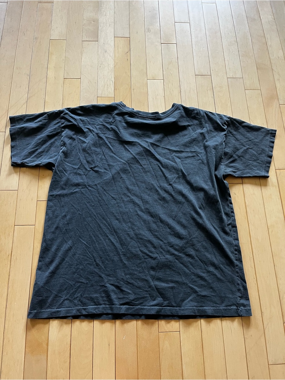Daydreamer Motley Crüe Graphic Band Tee - Picture 9 of 9
